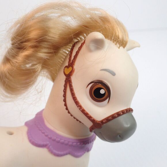 Disney Royal Princess Carriage Pony Lot Cinderella Repunzel Beauty & The Beast - Picture 3 of 12